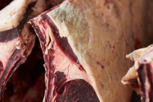 Côte à l'os de bœuf maturé Bio